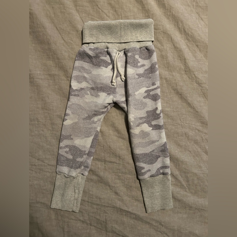 Childhoods Clothing camo 2T
